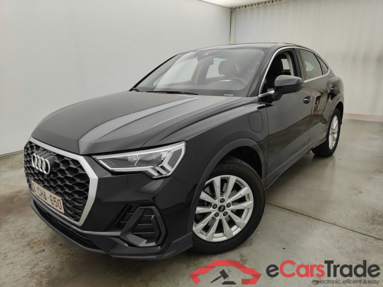 Audi Q3 Sportback 45 TFSI e S tronic 5d #1