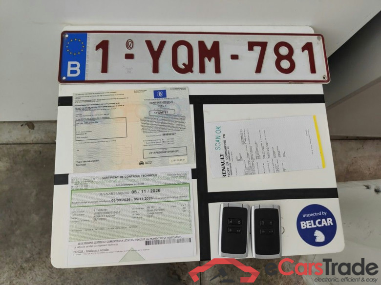 Renault Kadjar Blue dCi 115 EDC Black Edition 5d #4