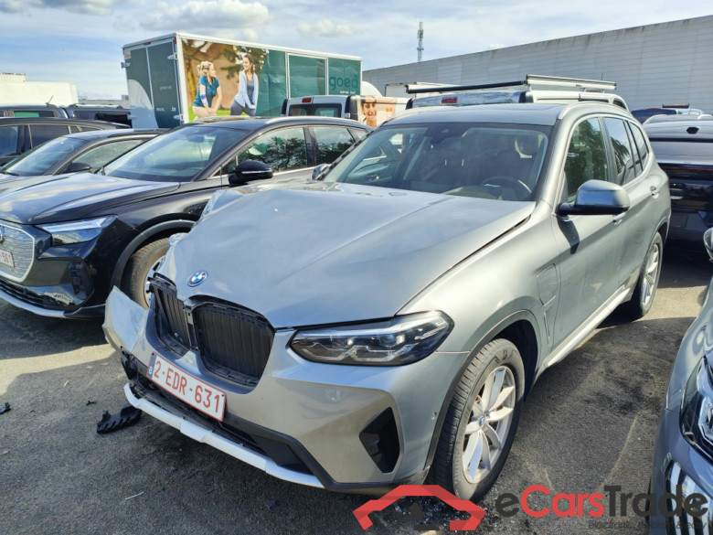 BMW X3 xDrive30e (120 kW) 5d  !!! Damaged Car !! rolling car
