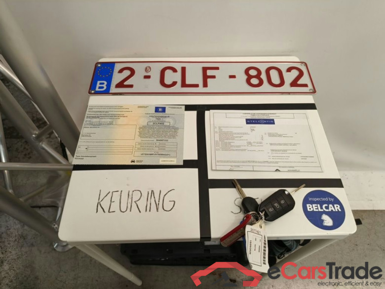 Citroën C3 1.2 PureTech 83 S&S MAN Live 5d #4