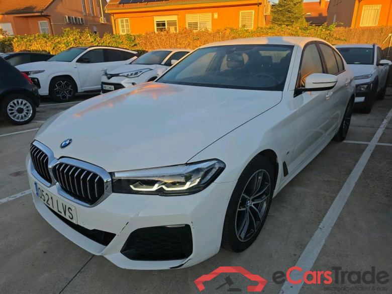 BMW Serie 5 / 2020 / 4P / sedán 520dA xDrive #1