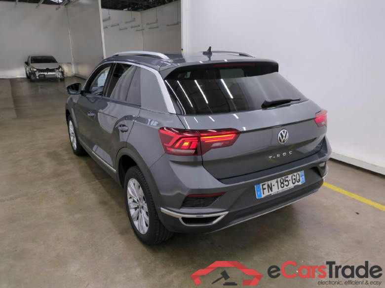 VOLKSWAGEN T-Roc / 2017 / 5P / SUV 1.5 TSI 150 EVO CARAT #4