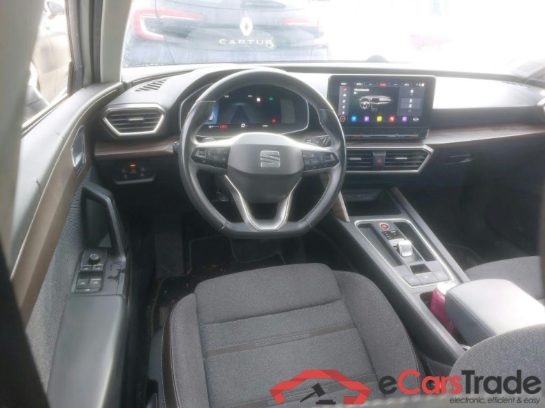 SEAT Nuevo León / 2020 / 5P / familiar SP 1.5 eTSI 110kW DSG S&S Xcellence Go L #3