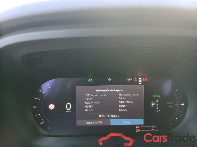 VOLVO XC60 / 2017 / 5P / todoterreno 2.0 T6 AWD Recharge Core Auto #4