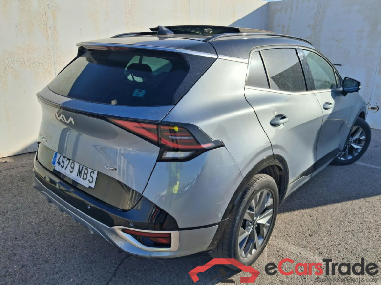 KIA Sportage / 2022 / 5P / todoterreno 1.6 T-GDi HEV 171kW (230CV) GT-line 4X4 #2