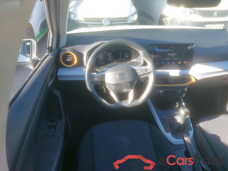 SEAT Arona / 2021 / 5P / todoterreno 1.0 TSI 81kW (110CV) Style XL(SP) #3