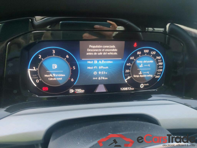 VOLKSWAGEN Golf / 2020 / 5P / berlina con portón Life 2.0 TDI 85kW (115CV) (CM) #4