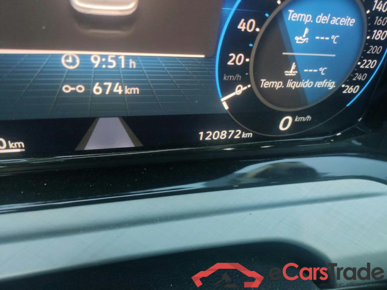 VOLKSWAGEN Golf / 2020 / 5P / berlina con portón Life 2.0 TDI 85kW (115CV) (CM) #5