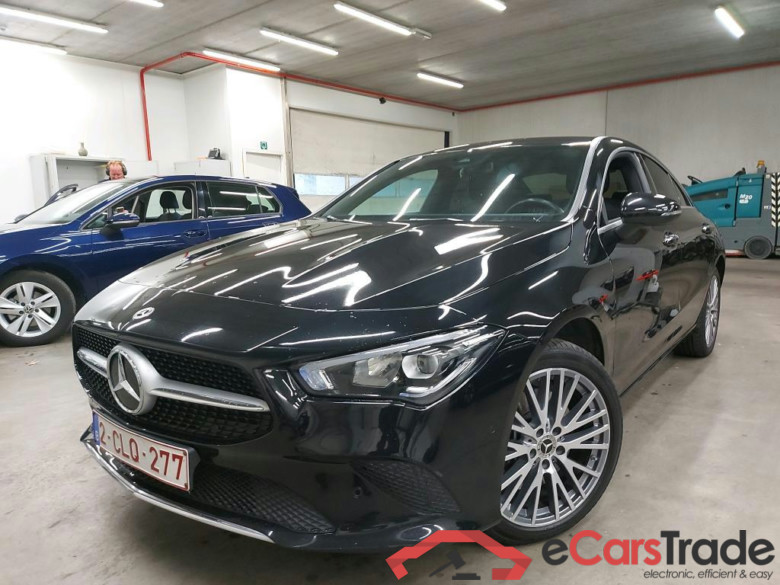 MERCEDES - MER CLA 250 e 218PK DCT Luxury Line & Pack Premium  * HYBRID * #1