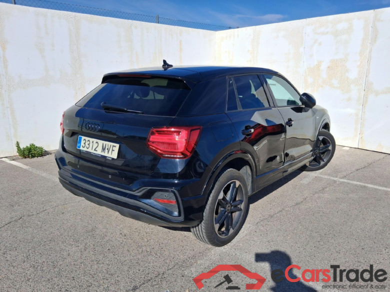AUDI Q2 / 2020 / 5P / todoterreno Black Line 30 TDI 85kW (116CV) #2