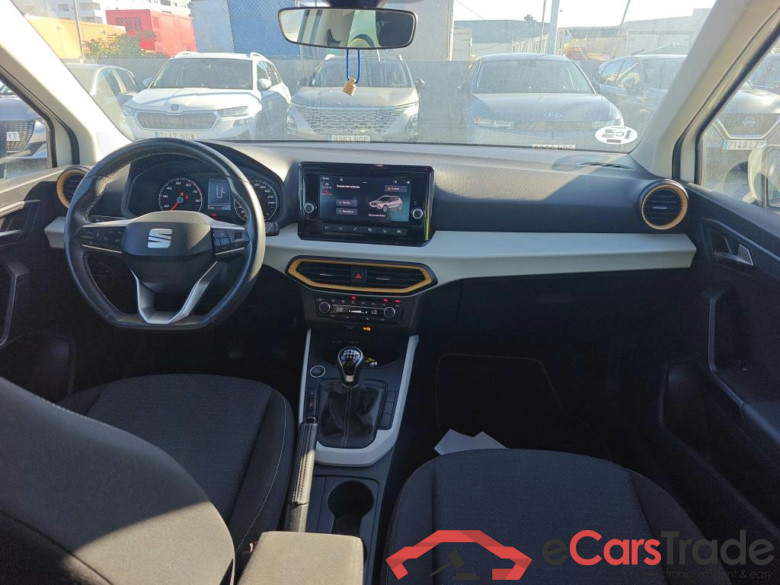 SEAT Arona / 2021 / 5P / todoterreno 1.0 TSI 81kW (110CV) Style XL Edition(SP) #3