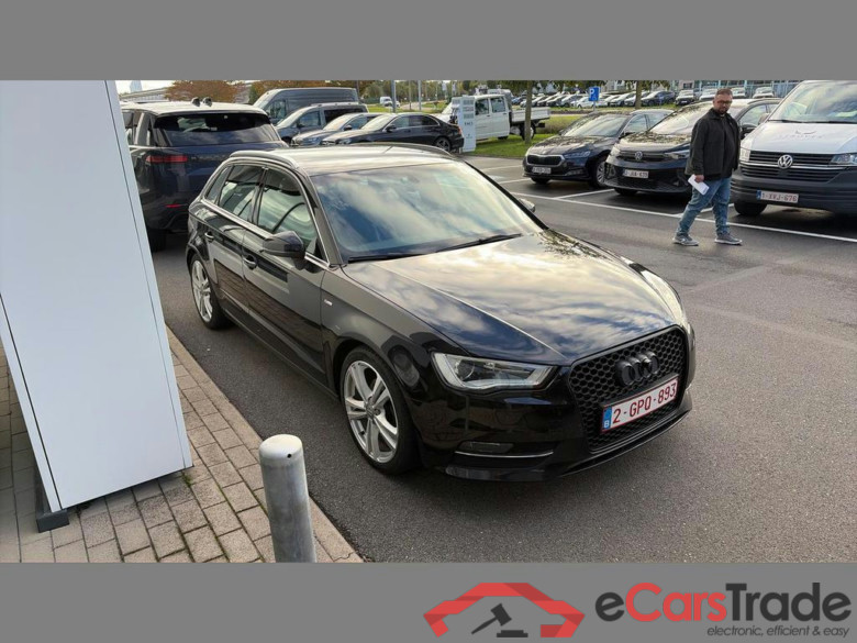 AUDI A3 Sportback 1.4 TFSI Ambition S line S tronic #2
