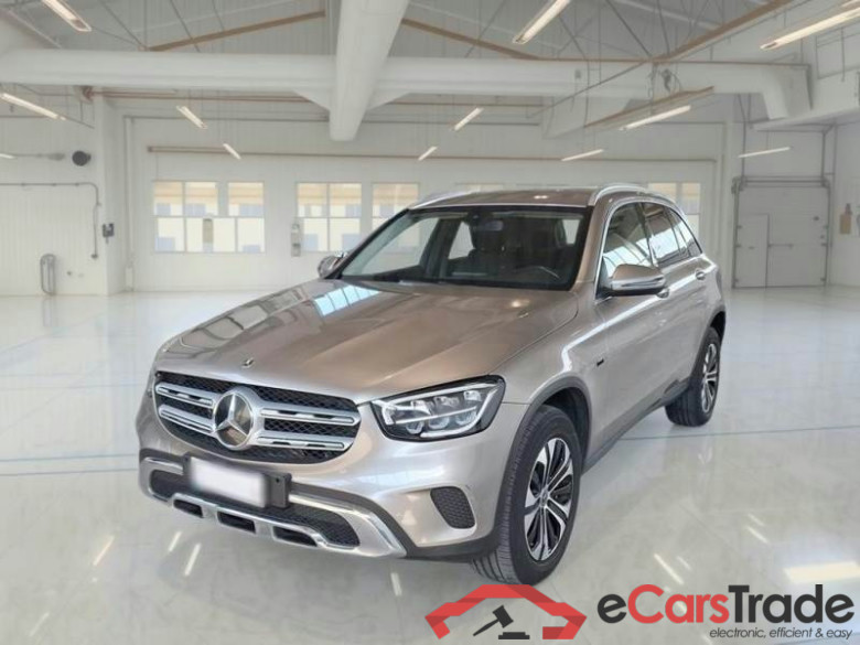 MERCEDES-BENZ GLC / 2019 / 5P / SUV 300 DE 4MATIC EQ-POWER EXECUTIVE AUT. #1