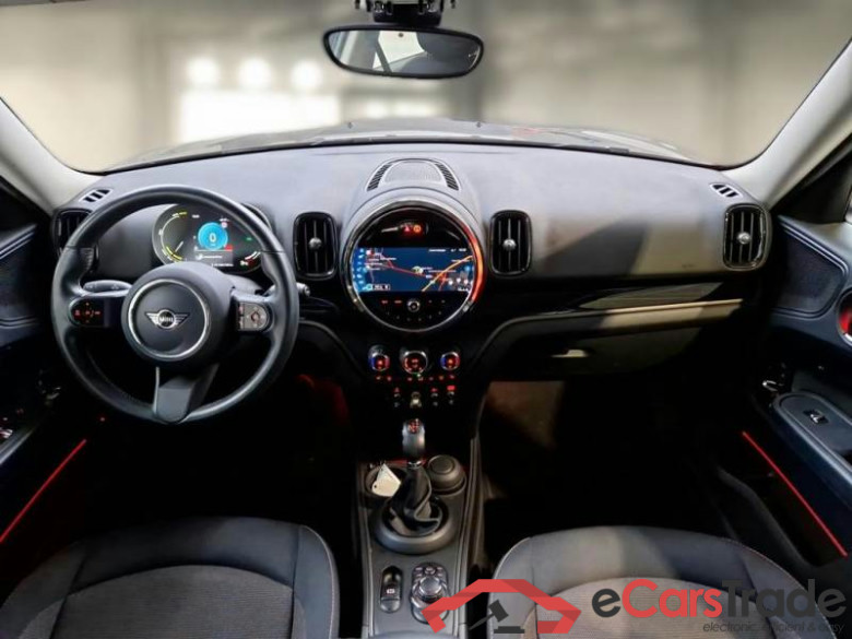 MINI COUNTRYMAN / 2020 / 5P / BERLINA COOPER S E CLASSIC 4WD AUTOMATICA #3
