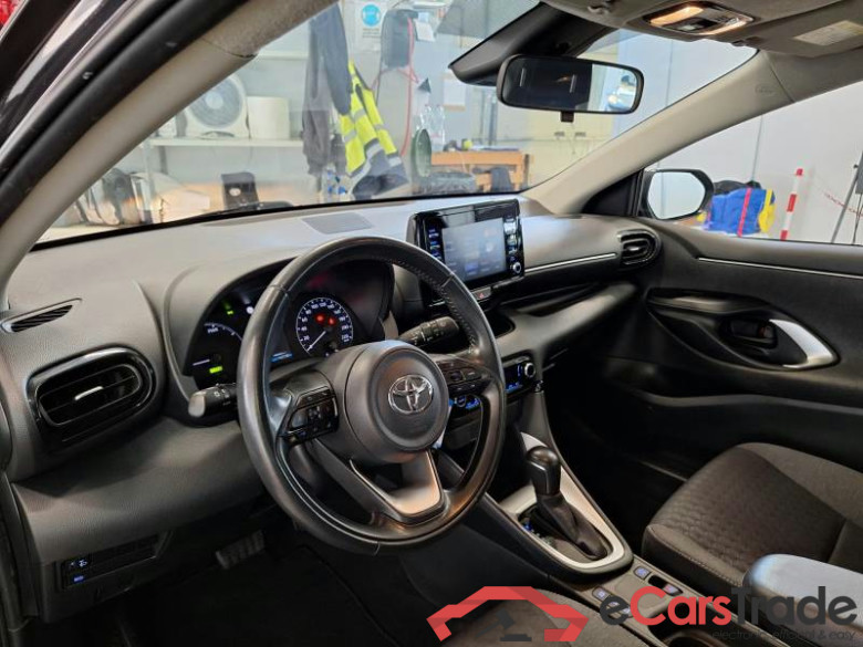TOYOTA YARIS / 2020 / 5P / BERLINA HYBRID BUSINESS MY21 #3
