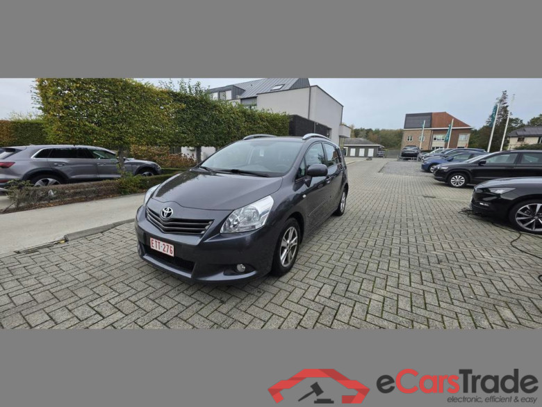 TOYOTA Verso 1.8i   7pl.
