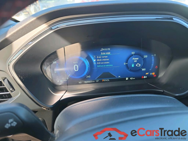 FORD Kuga / 2019 / 5P / todoterreno ST-Line X 2.5 Duratec FHEV Auto #4