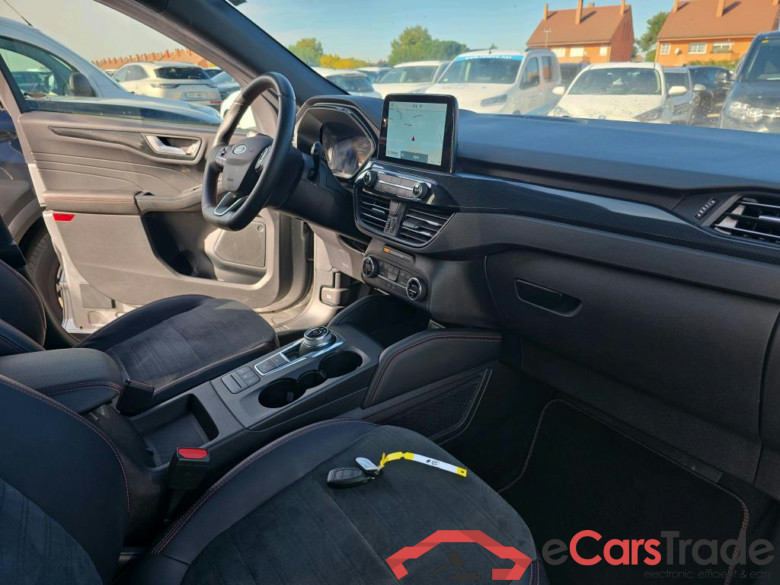 FORD Kuga / 2019 / 5P / todoterreno ST-Line X 2.5 Duratec FHEV Auto #6