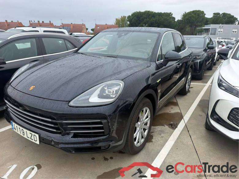 PORSCHE Cayenne / 2017 / 5P / todoterreno E-Hybrid #1