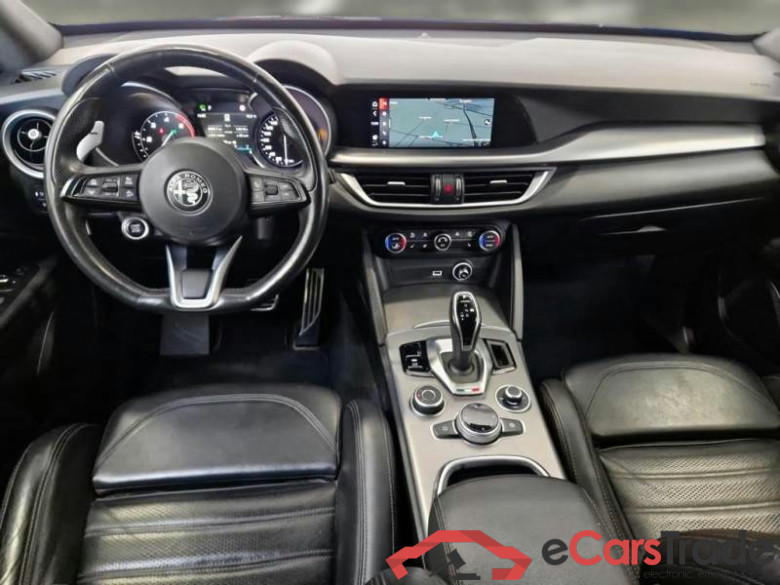 ALFA ROMEO STELVIO / 2017 / 5P / SUV 2.2 TD 210 CV VELOCE AT8 Q4 #3