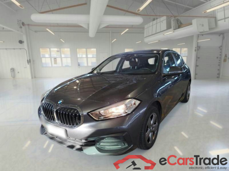 BMW SERIE 1 / 2019 / 5P / BERLINA 118D BUSINESS ADVANTAGE