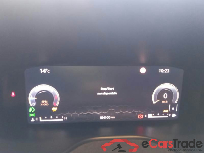 JEEP COMPASS / 2021 / 5P / SUV 1.6 MJET II 96KW LIMITED #4