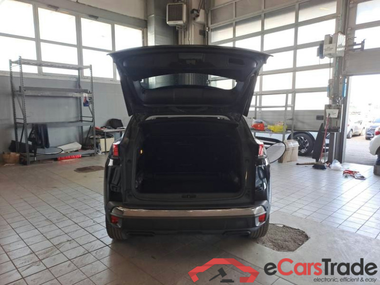 PEUGEOT 3008 / 2020 / 5P / SUV BLUEHDI 130 EAT8 SeS ALLURE #5
