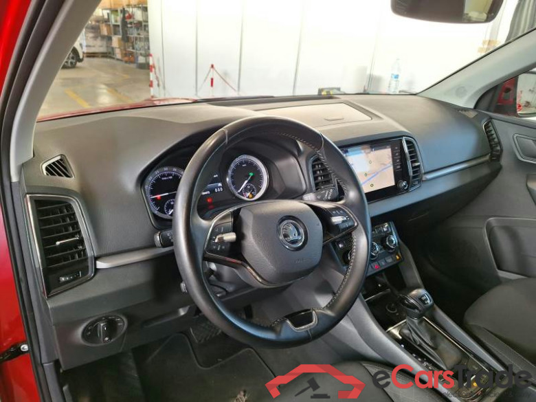 SKODA KAROQ / 2017 / 5P / SUV 2.0 TDI 110KW EVO SCR EXECUTIVE DSG 4WD #3
