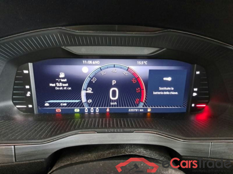 SKODA SUPERB WAGON / 2019 / 5P / STATION WAGON 2.0 TDI EVO 110KW EXECUTIVE DSG #4
