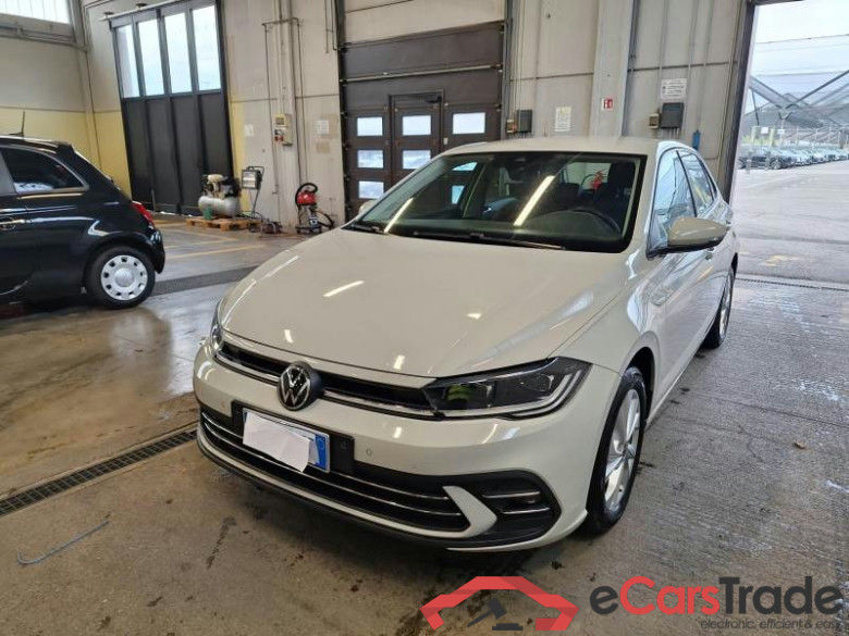 VOLKSWAGEN POLO / 2021 / 5P / BERLINA 1.0 TSI STYLE #1