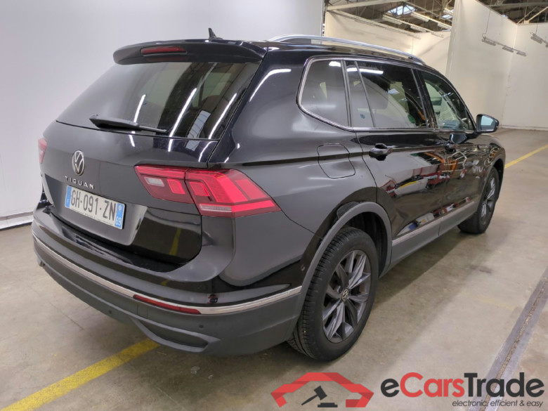 VOLKSWAGEN Tiguan Allspace / 2021 / 5P / SUV 2.0 TDI 150 BVM6 Life Business #3