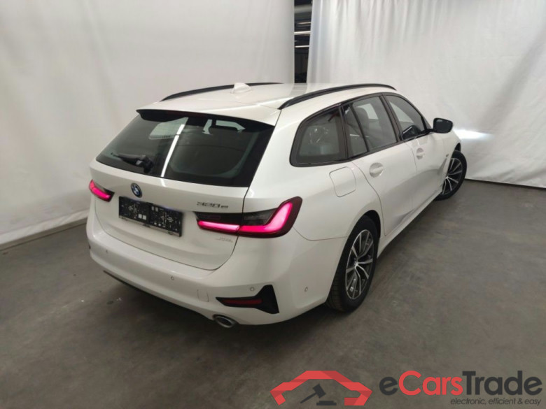 BMW 3 Reeks Touring 320e (150 kW) 5d #2