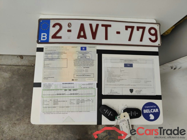 Peugeot 2008 e-2008 Allure Pack 5d #4