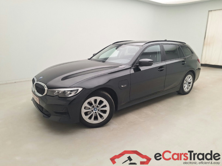 BMW, 3-serie To. '18 PHEV, 320e Touring #2