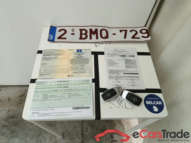 Mercedes-Benz GLC GLC 300 de Business Solution 4MATIC 5d #4