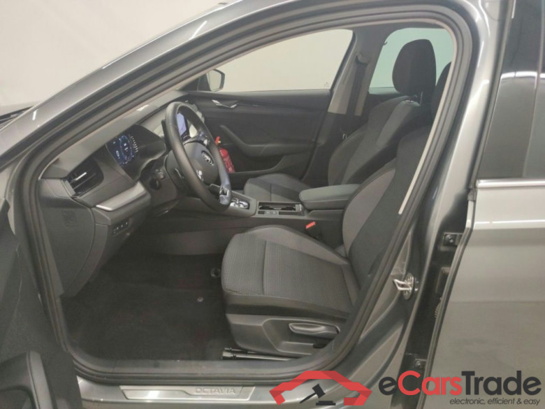 Skoda Octavia Combi 2.0 CRTDI 85kW DSG7 Clever 5d #3