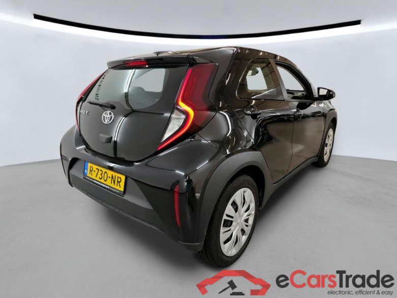 TOYOTA Aygo X 53 kW #4