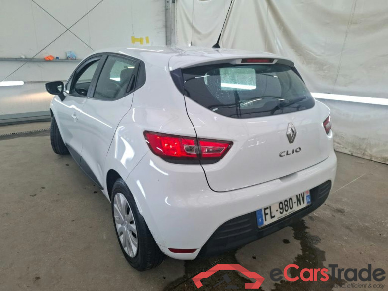 RENAULT Clio Société / 2016 / 5P / Berline Air Medianav dCi 90 #2