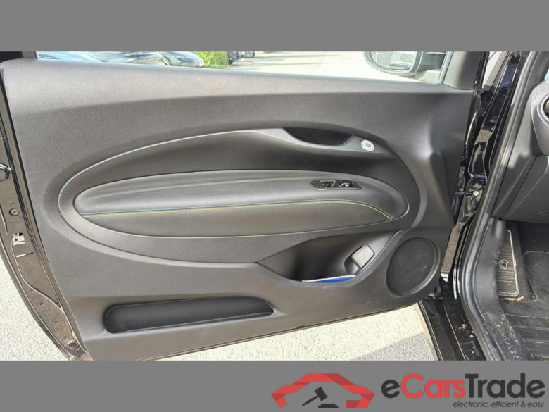 ABARTH e-500 42 kWh #5
