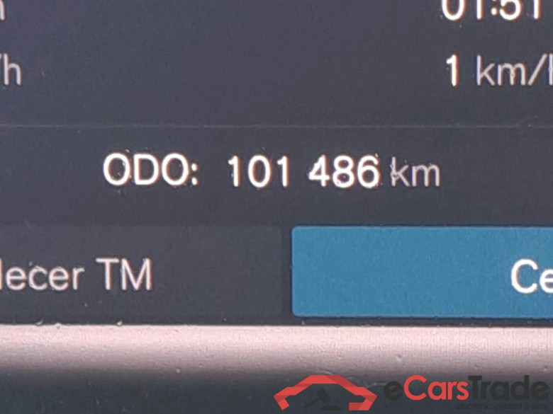 VOLVO XC60 / 2017 / 5P / todoterreno 2.0 B4 D Momentum Pro Auto #5