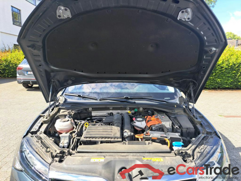SKODA SUPERB COMBI 1.4 TSI PHEV 160KW DSG6 AMBITION #4