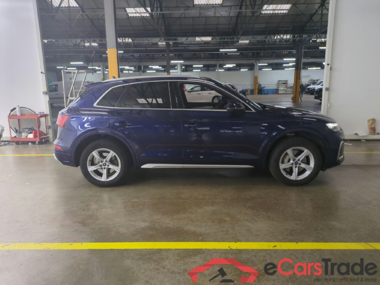 AUDI Q5 / 2020 / 5P / SUV 50 TFSI e 299 QTT S TRONIC 7 S LINE #5