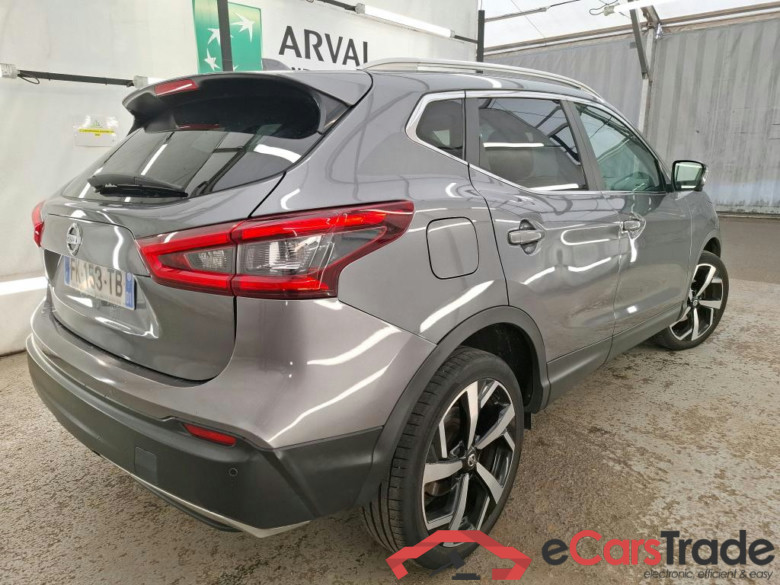 NISSAN Qashqai / 2017 / 5P / Crossover 1.3 DIG-T 160 DCT Tekna #3