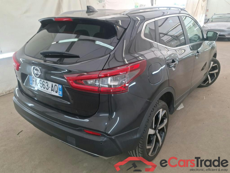 NISSAN Qashqai / 2017 / 5P / Crossover 1.5 DCI 115 DCT Tekna #3
