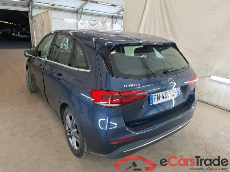 MERCEDES-BENZ Classe B / 2019 / 5P / monospace B 180 d Business Line #2