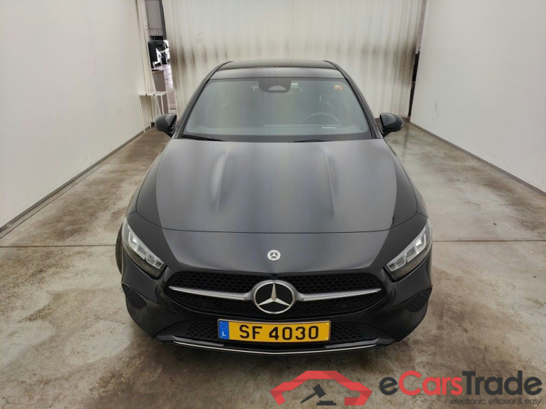 Mercedes-Benz Classe A A 180 Business Line 5d #5