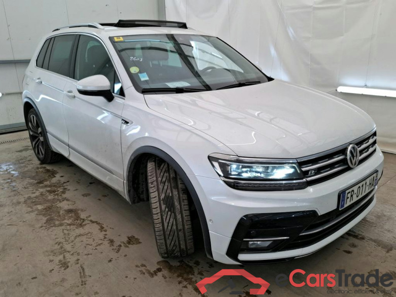 VOLKSWAGEN Tiguan / 2016 / 5P / SUV 2.0 TDI 150 DSG7 Carat Exclusive #4