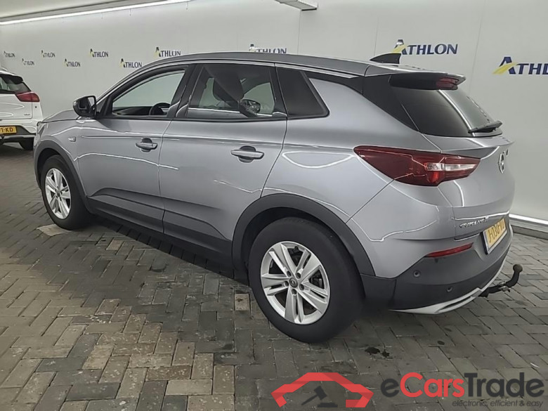 OPEL Grandland X 1.2 Turbo S&S 96kW Bus. Executive Auto 5D #4