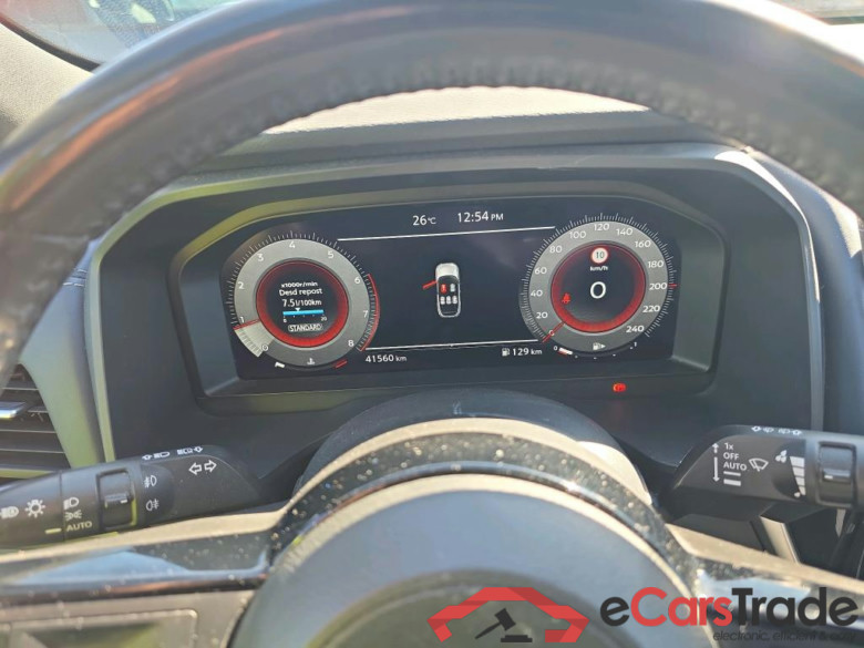 NISSAN QASHQAI / 2021 / 5P / todoterreno DIG-T 103kW (140CV) mHEV 4x2 Tekna #4