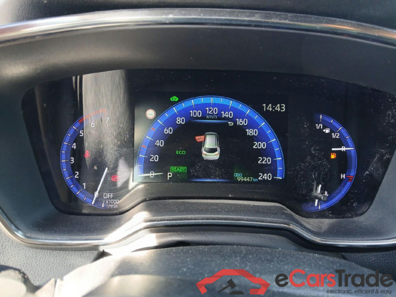 TOYOTA Corolla / 2019 / 5P / familiar 1.8 125H ACTIVE TECH E-CVT TOU SPORT #4